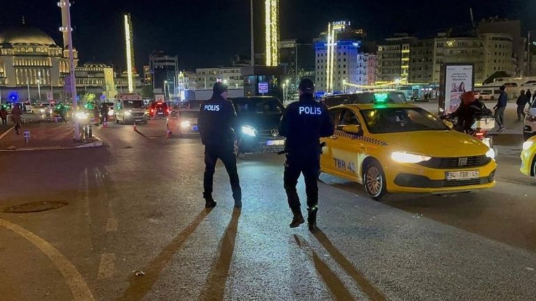 ‘Huzur İstanbul’ uygulamasında bin 100 şüpheli gözaltına alındı