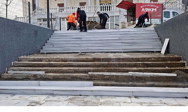 İbadethaneler yenileniyor, manevi atmosfer güçleniyor