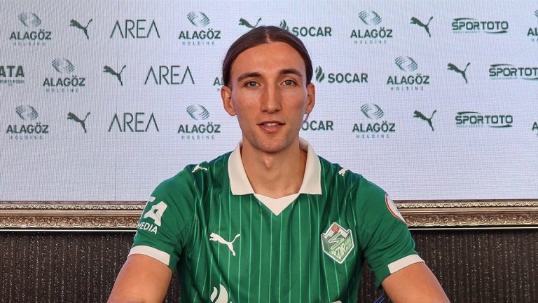 Iğdır FK, Atakan Çankaya’ya imzayı attırdı