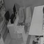 Iğdır’da telefon mağazasına gece baskını: Çok sayıda cihaz çalındı