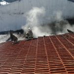 Isparta’da hurda tesisinin çatısında yangın