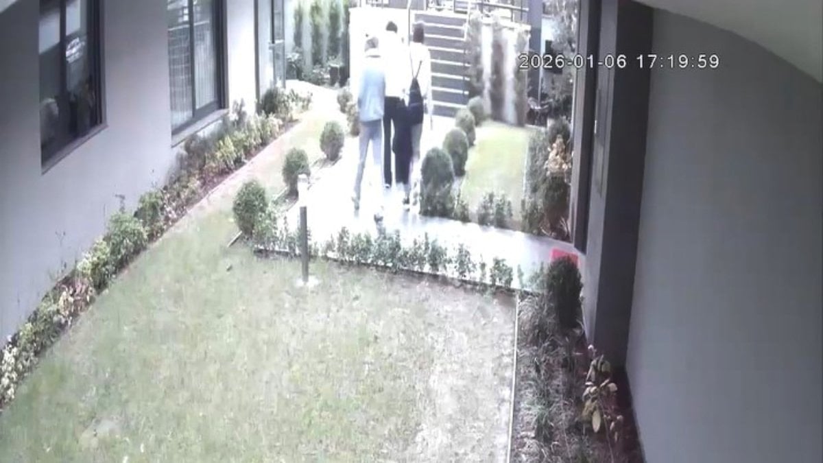 İstanbul’da bir günde 1 milyon lira ziynet eşyası çalan hırsızlar yakalandı