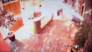 İstanbul’da husumetliye kargoyla tuzak: Bomba gibi patladı