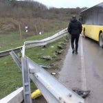 İstanbul’da İETT otobüsü bariyerlere çarptı