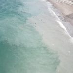 İstanbul’da İSKİ’nin arıtma tesisinden bırakılan suyla denizin rengi değişti