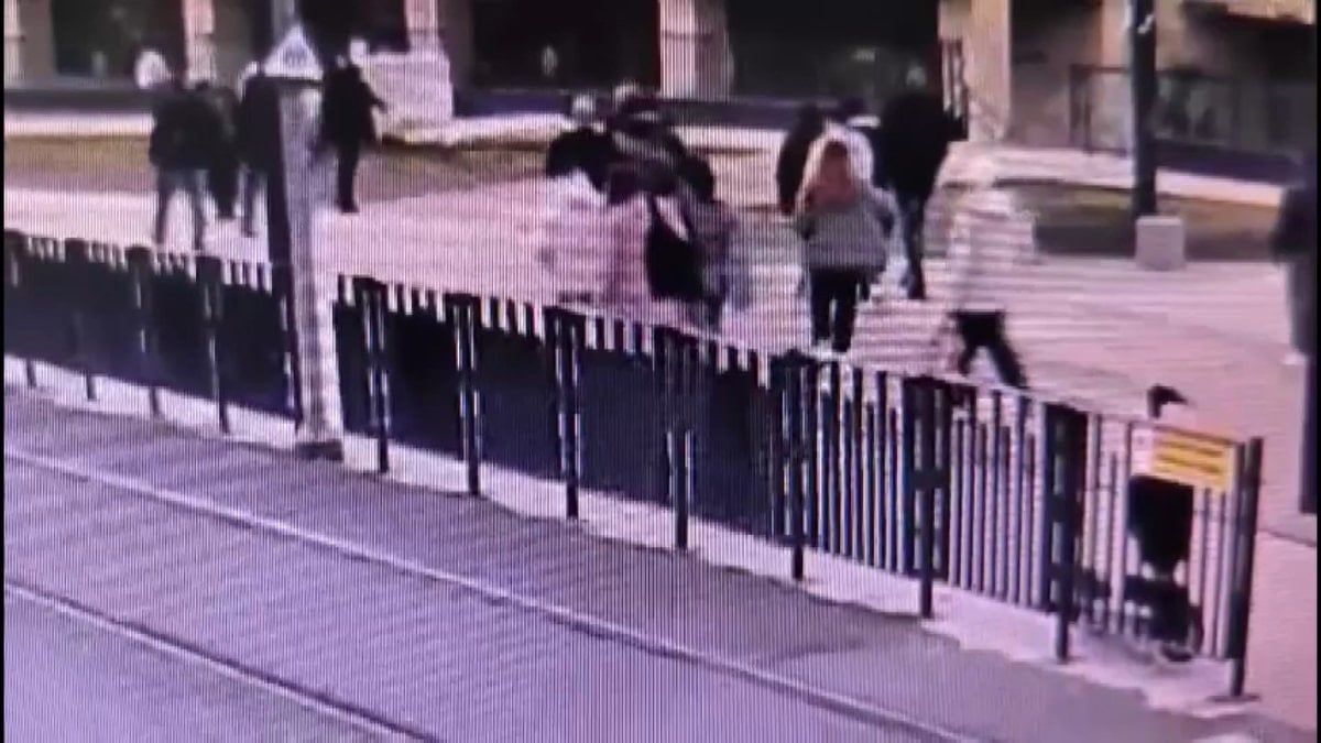 İstanbul’da polisi gören hırsızlar panikledi