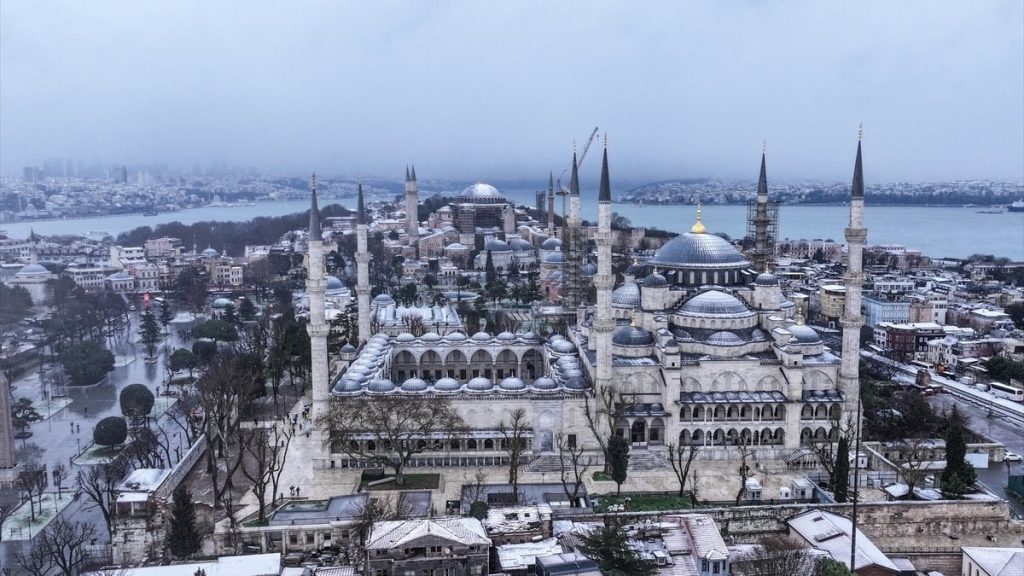 İstanbul’da seyirlik manzara havadan görüntülendi