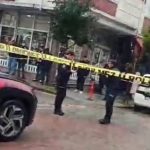 İstanbul’da silahlı saldırı kamerada: Kurşun yoldan geçen kadını vurdu