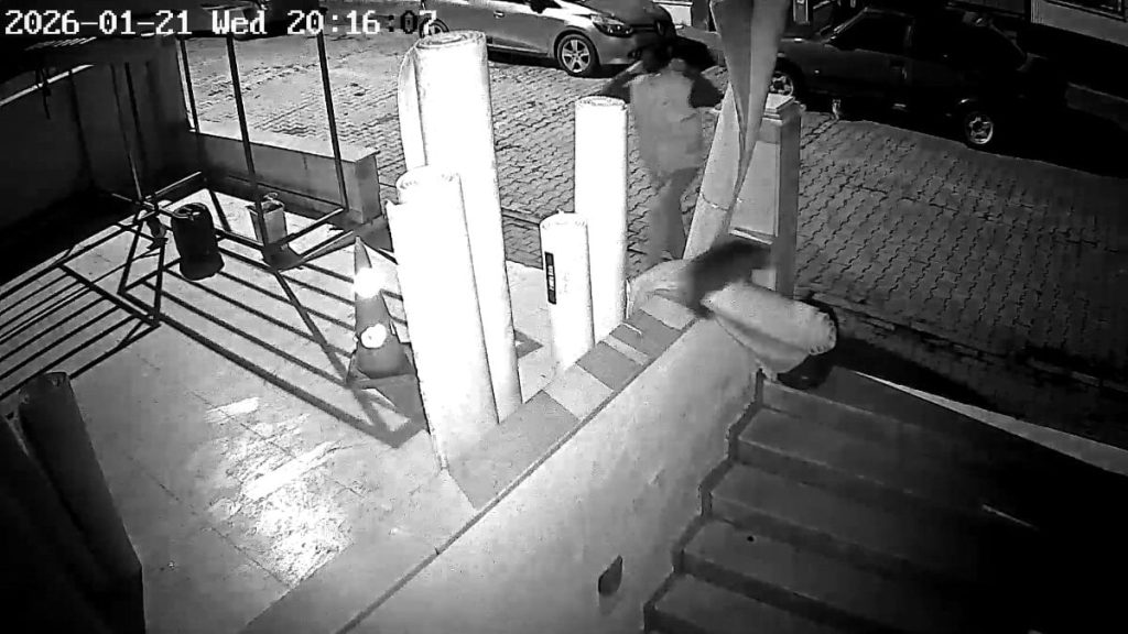 İstanbul’da temiz halılar hırsızların eline geçti