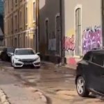 İzmir Alsancak’ta bozuk yollar