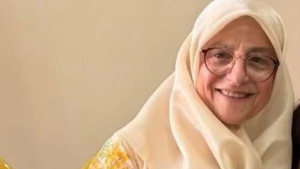 İzmir’de feci kazada yaralanan yazar hayatını kaybetti