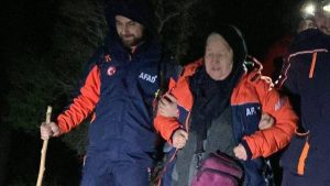 İzmir’de kayıp yaşlı kadın ormanda bulundu