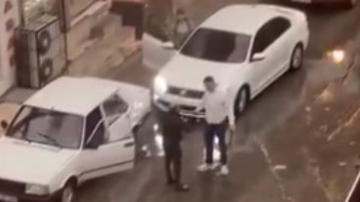 İzmir’de trafik magandası kamerada