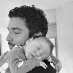 Kaan Yıldırım ve Pınar Deniz’den karlı aile pozu! Hayranları beğeni yağdırdı