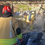 Kahramanmaraş’ta konteyner çarşı alevlere teslim oldu