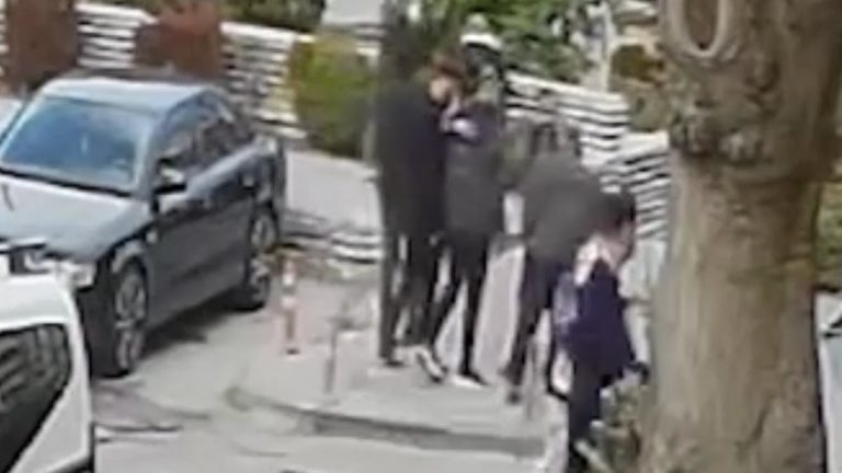 Karaman’da silahla vurulan baba ve oğlu hayatını kaybetti