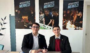 Kardeş gençlik meclisi protokolü imzalandı