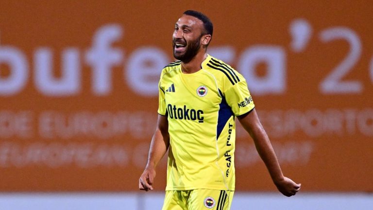 Kasımpaşa, Cenk Tosun’u açıkladı