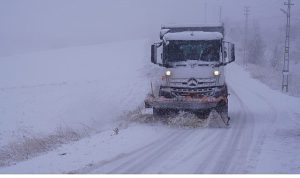 Keçiören Belediyesi’nden Karla Mücadelede Seferberliği
