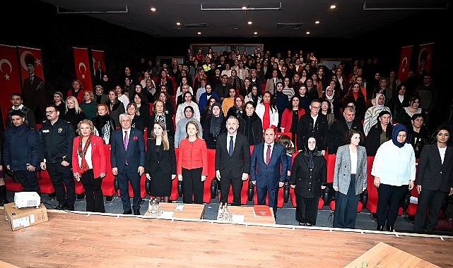 Kemer’de “Gönül Elçileri ile Koruyucu Aile Farkındalık Toplantısı” yapıldı