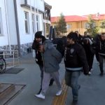 Kırıkkale’de kendilerini savcı olarak tanıtıp onlarca altın dolandırdılar: 3 tutuklama