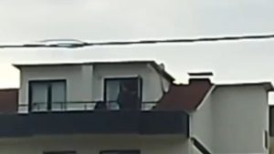 Kocaeli’de FETÖ üyesi şahıs saklandığı çatıda yakalandı