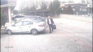 Konya’da 9 yıldır aranan FETÖ firarisi enselendi