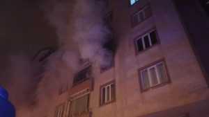Konya’da apartman yangını: 6 kişi dumandan etkilendi