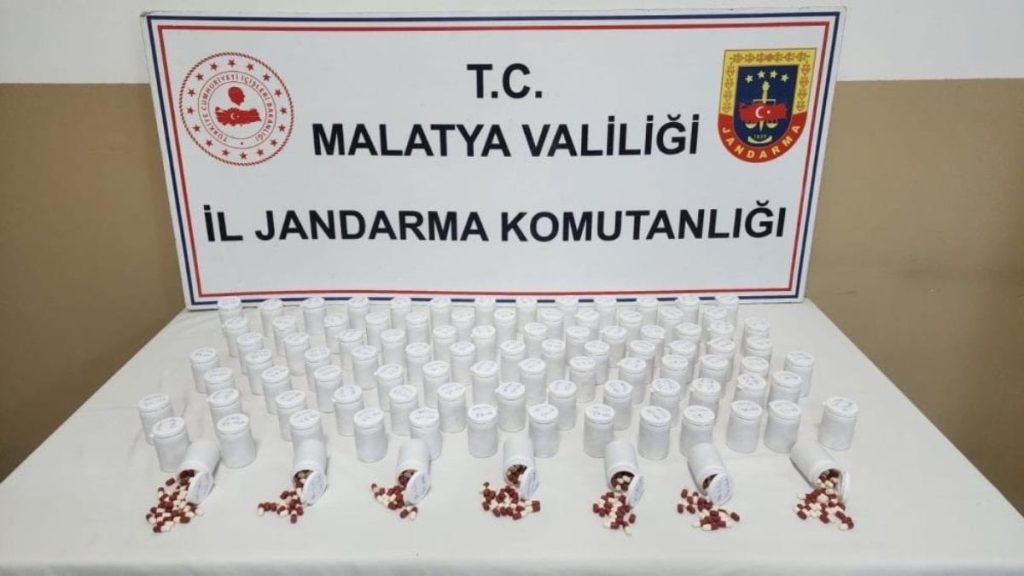 Malatya’da 5 bin 561 sentetik hap ele geçirildi