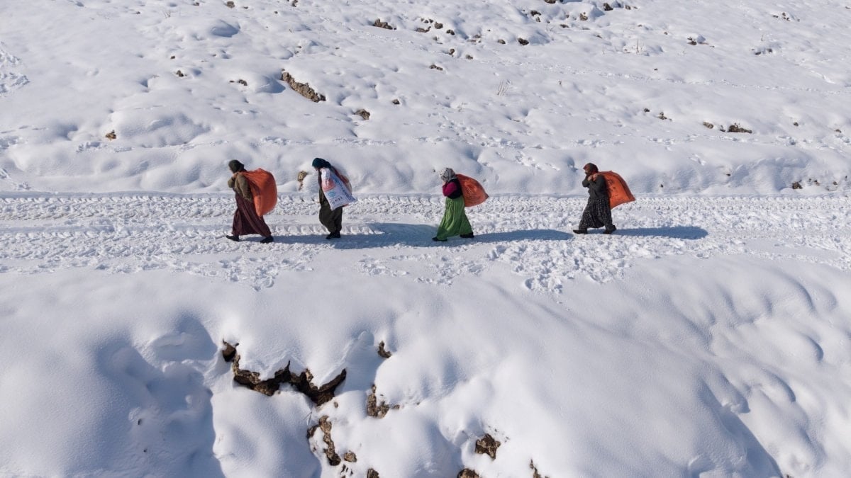 Mardin’de kar ve soğuğa karşı yaşam mücadelesi