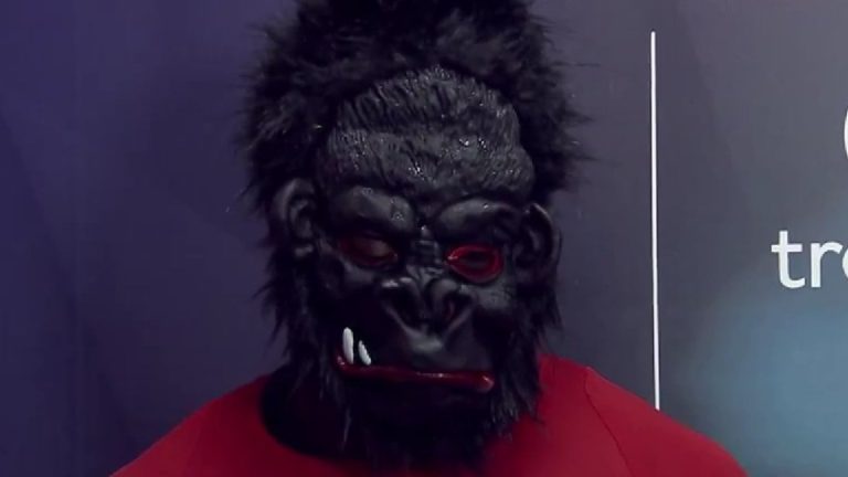 Mbaye Diagne, röportaja maskeyle çıktı