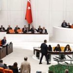 Meclis’te DEM ve İyi Parti vekilleri arasında tansiyon yükseldi