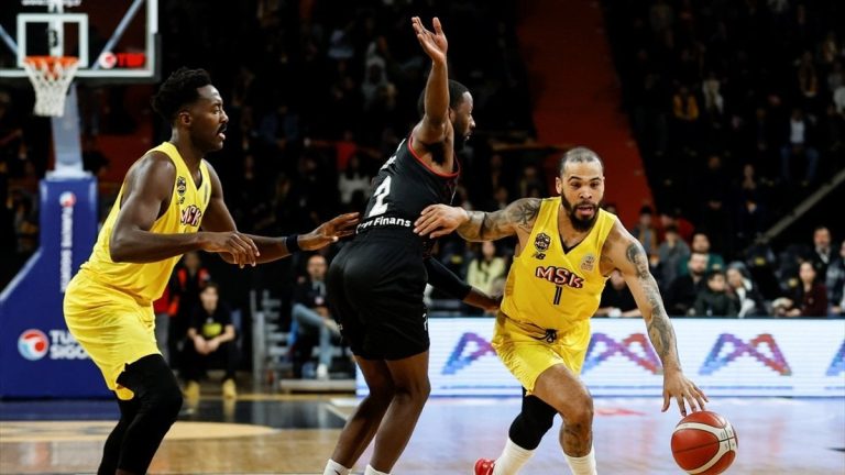 Mersin Spor, Manisa Basket’i mağlup etti