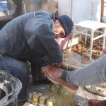 Mersin’de 67 yaşındaki boyacının ekmek mücadelesi