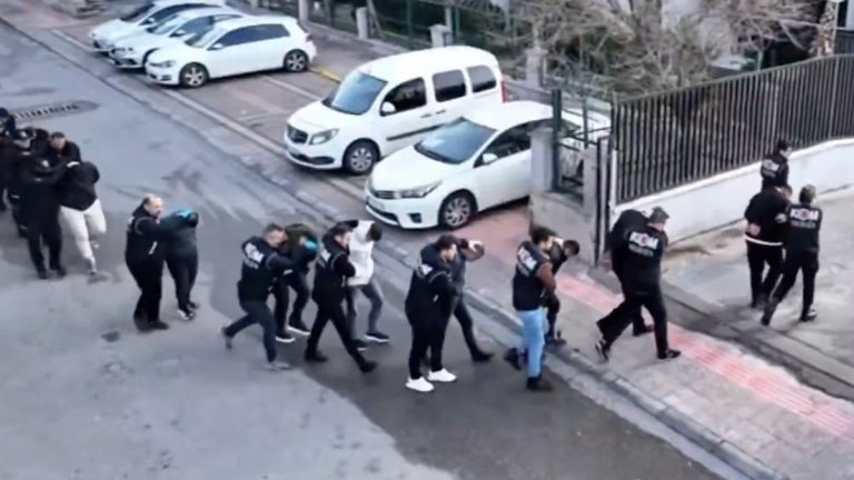 Mersin’de Barış Turgut suç örgütüne operasyon: 17 üye tutuklandı