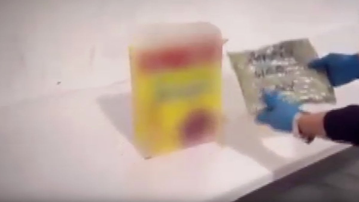 Mersin’de havalimanında 4.5 kilo uyuşturucu ele geçirildi