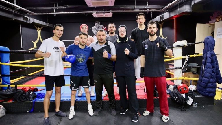 Milli boksörler turnuvalarda madalya kovalayacak