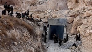 PKK/YPG, Ayn el-Arab’ın dört bir yanına tüneller kazdı