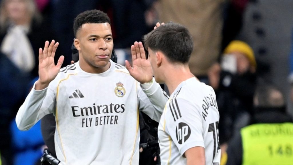 Real Madrid, Levante’yi iki golle yıktı