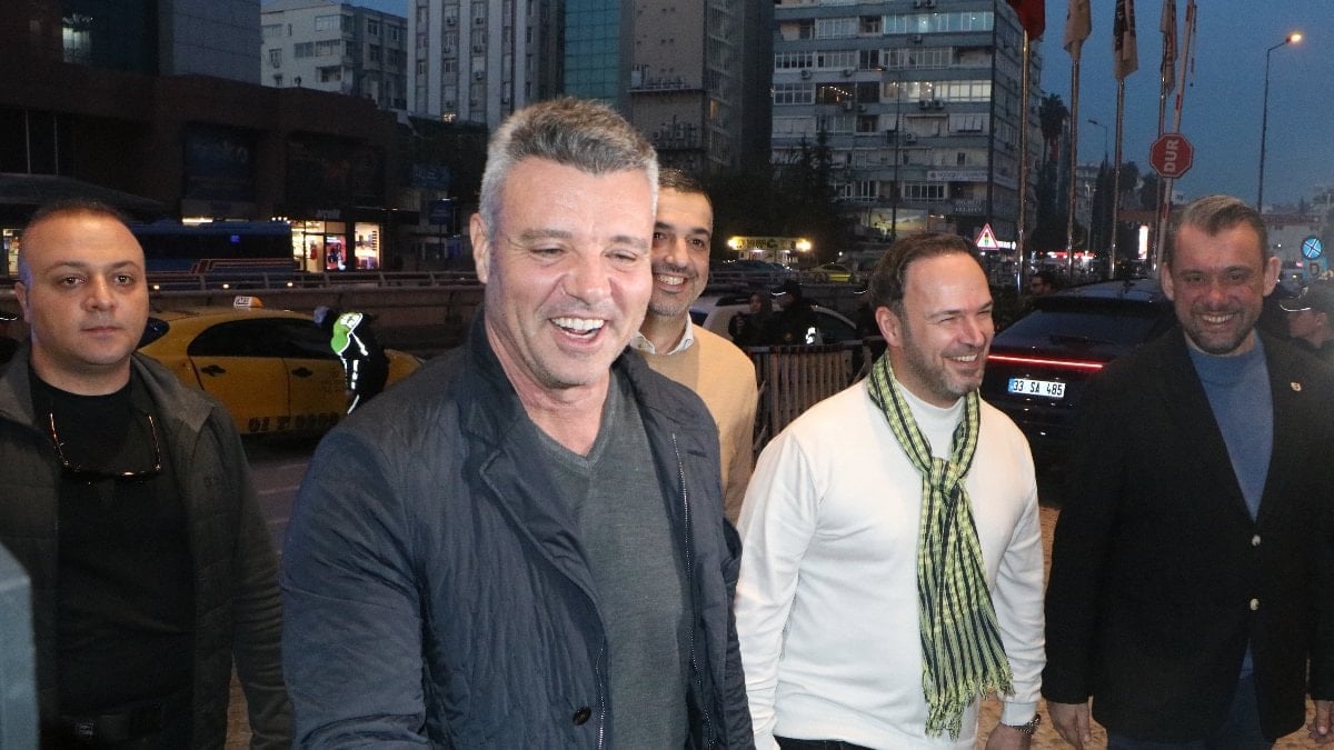 Sadettin Saran, spor şube polislerine espri yaptı