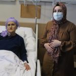 Samsun’da bir kadın gelininin bağışladığı karaciğerle sağlığına kavuştu