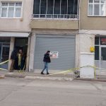 Samsun’da darbedilen kişi apartman girişinde ölü bulundu