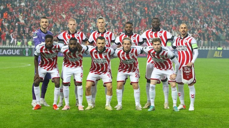 Samsunspor: Süper Kupa’da Fenerbahçe’yi geçip final oynamak istiyoruz