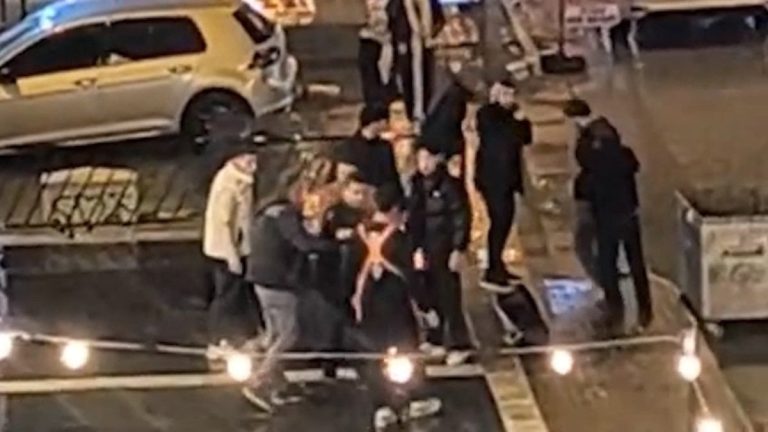 Şanlıurfa’da lokanta çalışanlarıyla müşteriler birbirine girdi