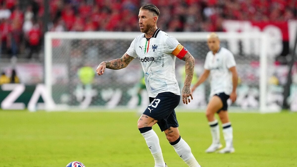 Sergio Ramos eski takımını satın alıyor