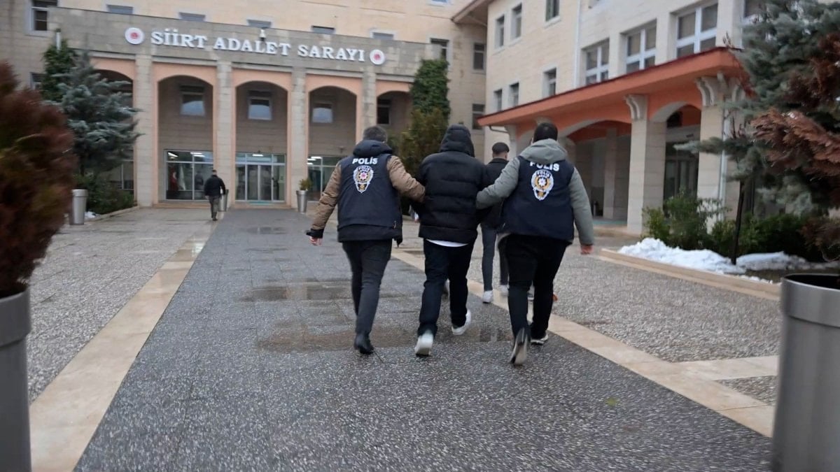 Siirt’te ‘sahte araç satım’ ilanıyla 4 kişiyi 1 milyon TL dolandırdılar: 2 tutuklama