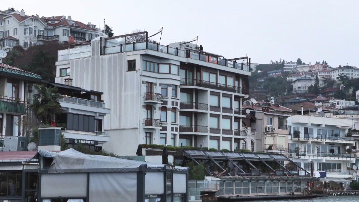 Son gelişmeler: Bebek Otel’de kaçak yapılar yıkıldı