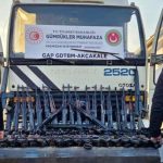 Suriye’den Türkiye’ye giren kamyonda 51 silah ile 41 şarjör ele geçirildi