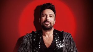 Tarkan’ın hayranla diyaloğu güldürdü: Teyze demem