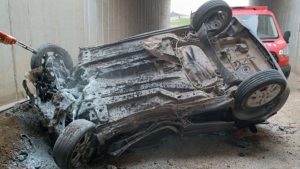 Tarsus’ta araç, otoyol köprüsünden uçtu: 2 ölü 3 yaralı